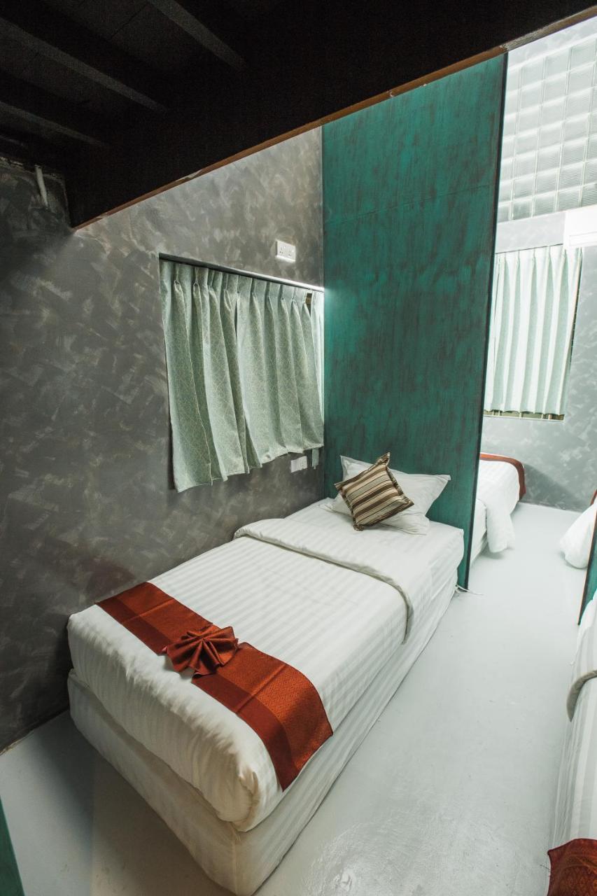 Rangoon Boutique House Hostel Екстериор снимка