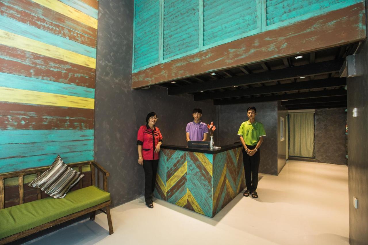 Rangoon Boutique House Hostel Екстериор снимка