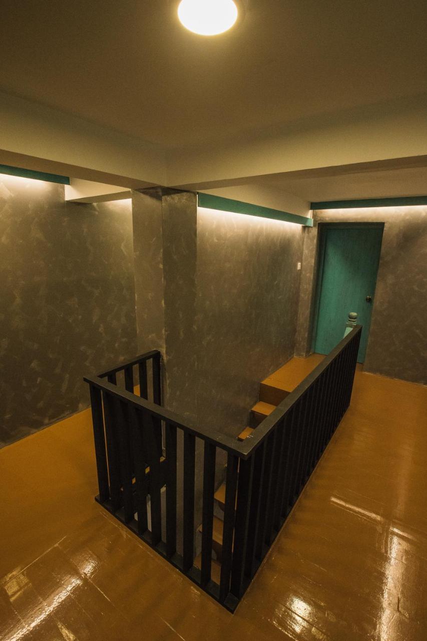 Rangoon Boutique House Hostel Екстериор снимка