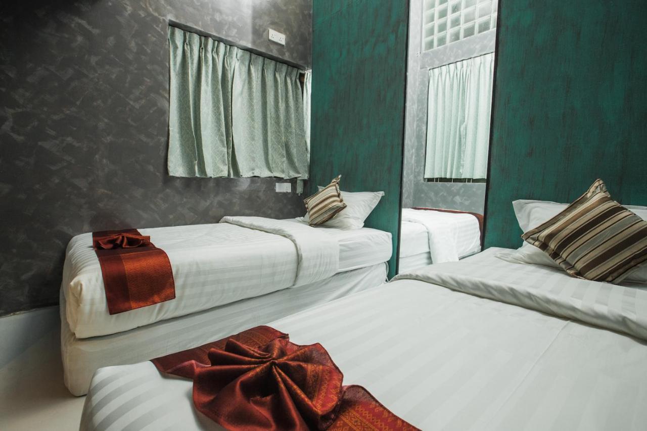 Rangoon Boutique House Hostel Екстериор снимка