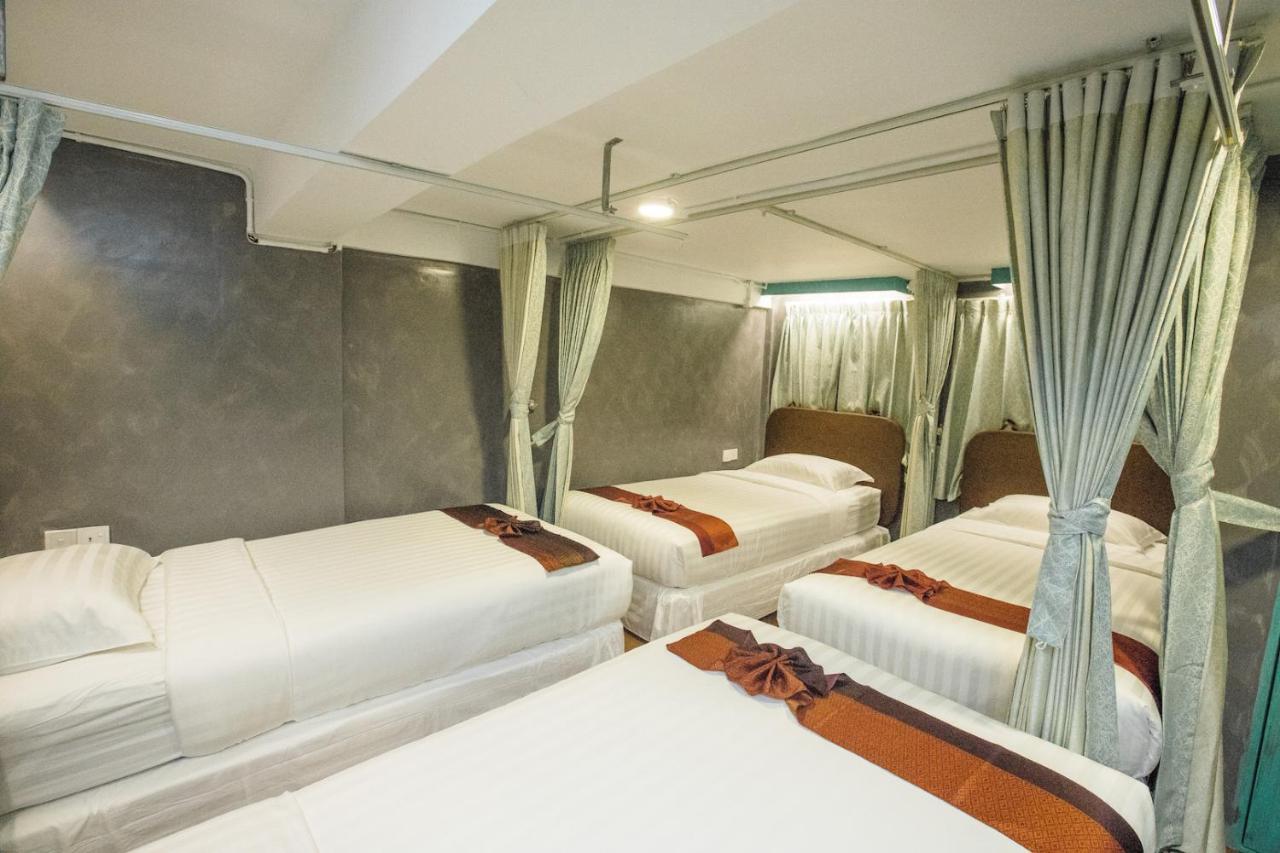 Rangoon Boutique House Hostel Екстериор снимка